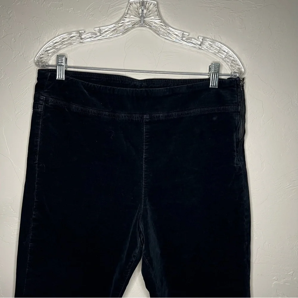 Free People Black In My Feelings Cropped Slim‎ Velvet Flare Pants